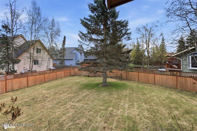 7463 Tana Circle, Anchorage, AK 99504