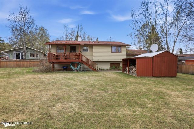 7463 Tana Circle, Anchorage, AK 99504