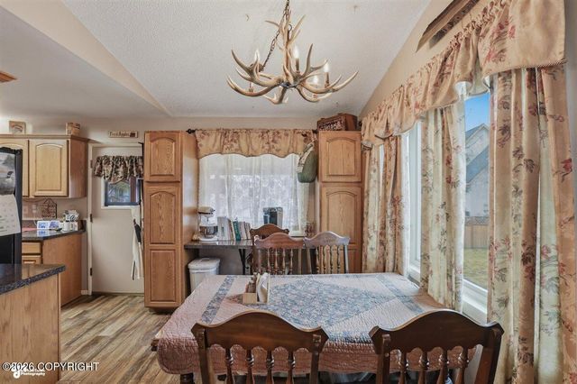 7463 Tana Circle, Anchorage, AK 99504
