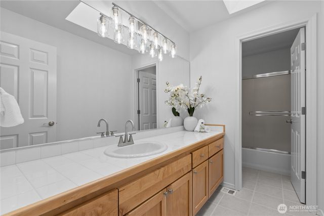13350 NE 134th Place, Kirkland, WA 98034