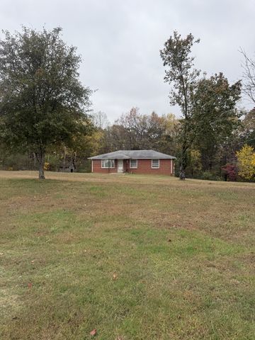 275 Attaway Rd, Clarksville, TN 37040