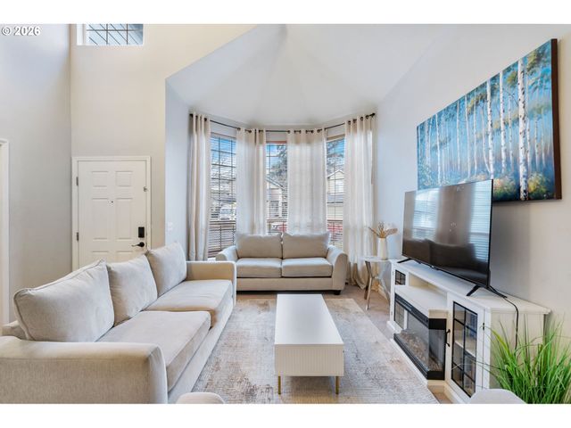 1556 Ne 27TH Ter, Gresham, OR 97030