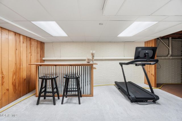 7231 Whispering Oak Drive, Sylvania, OH 43560