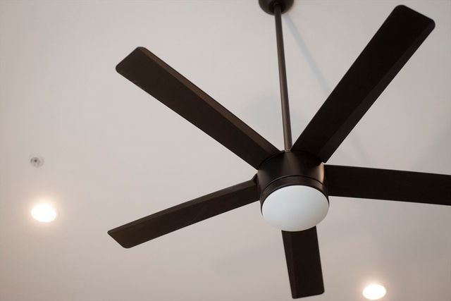 85 Bridge St 3, Salem, MA 01970