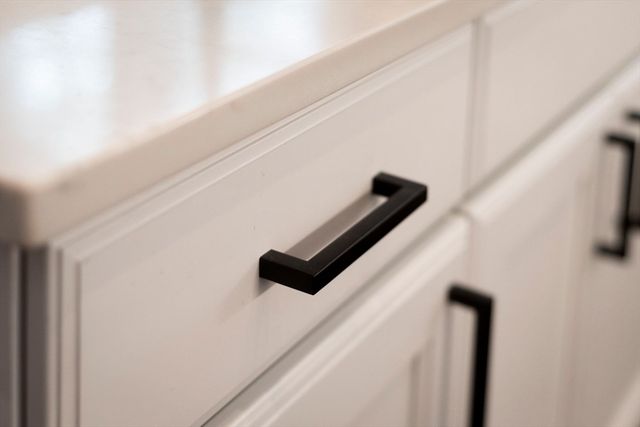 85 Bridge St 3, Salem, MA 01970