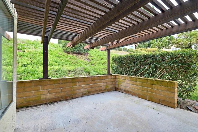 1128 Calle Del Baston, San Marcos, CA 92078