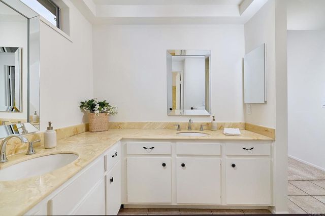 1128 Calle Del Baston, San Marcos, CA 92078