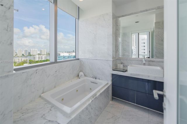 17475 Collins Ave 1703, Sunny Isles Beach, FL 33160