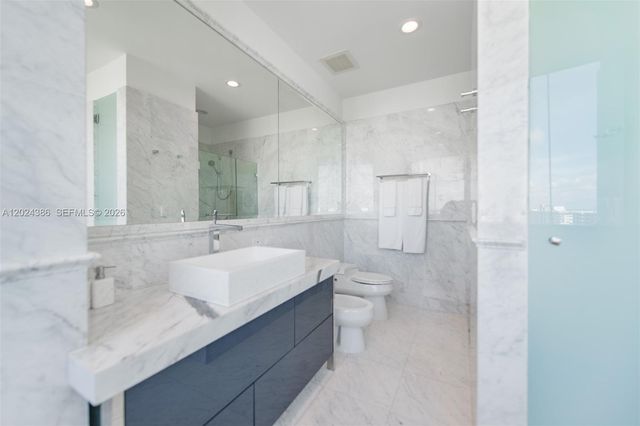 17475 Collins Ave 1703, Sunny Isles Beach, FL 33160