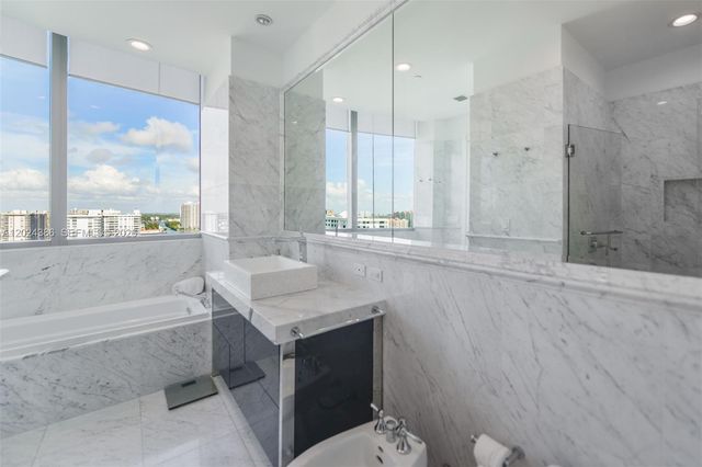17475 Collins Ave 1703, Sunny Isles Beach, FL 33160