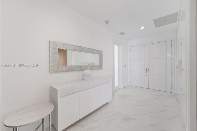 17475 Collins Ave 1703, Sunny Isles Beach, FL 33160