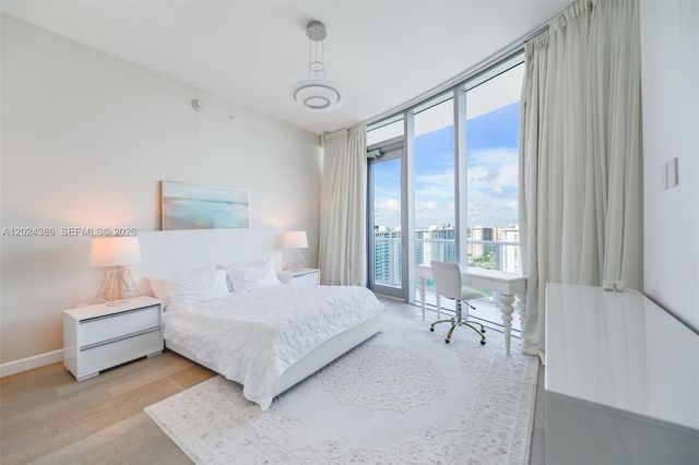 17475 Collins Ave 1703, Sunny Isles Beach, FL 33160