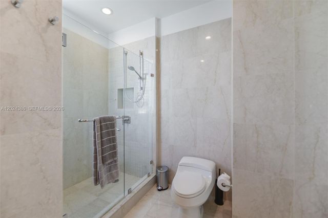 17475 Collins Ave 1703, Sunny Isles Beach, FL 33160