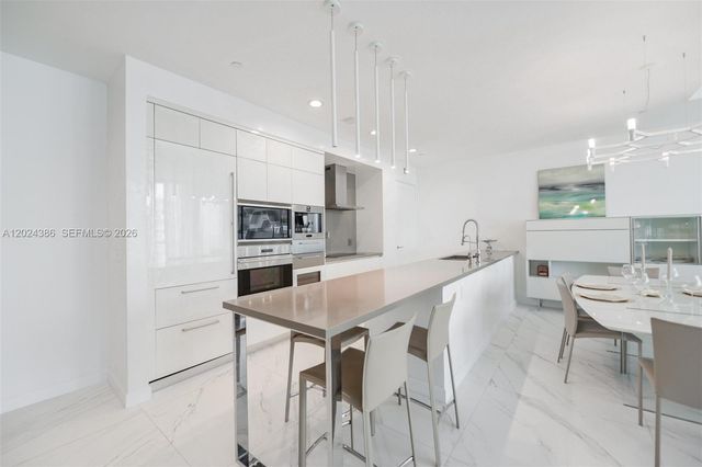 17475 Collins Ave 1703, Sunny Isles Beach, FL 33160