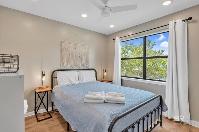 700 W Beach Boulevard 118, Gulf Shores, AL 36542