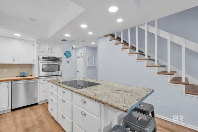 700 W Beach Boulevard 118, Gulf Shores, AL 36542