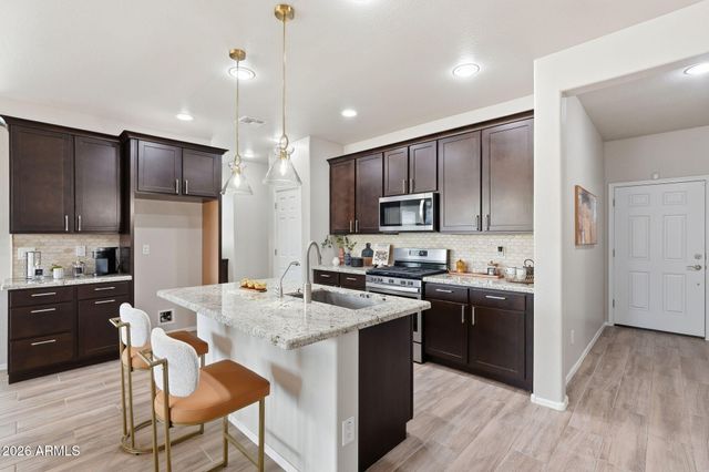 18147 W GLENHAVEN Drive, Goodyear, AZ 85338