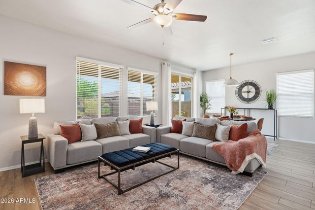 18147 W GLENHAVEN Drive, Goodyear, AZ 85338