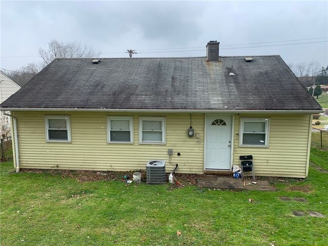 213 Caruso Dr, Monroeville, PA 15146