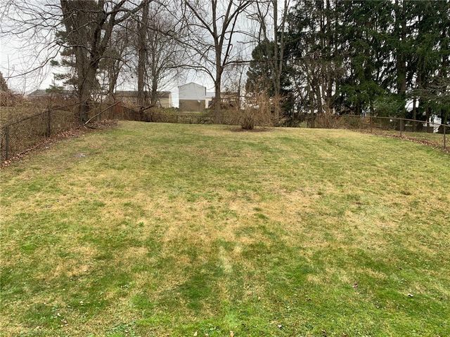 213 Caruso Dr, Monroeville, PA 15146