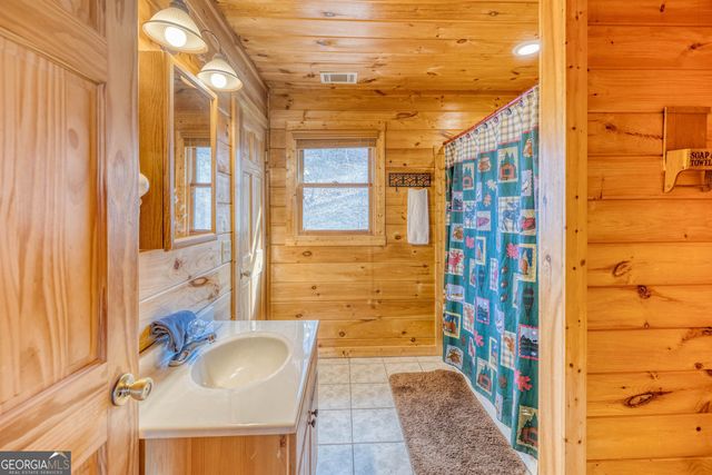 410 Hemptown Heights Drive, Morganton, GA 30560