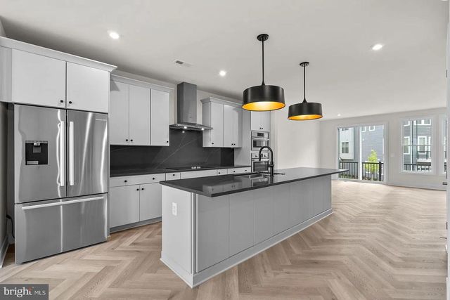 13916 AVIATION PL, Herndon, VA 20171