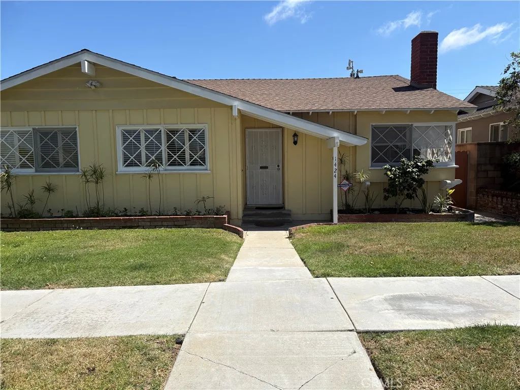 1424 W 170th Street, Gardena, CA 90247