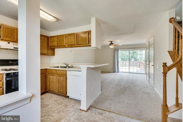 6628 HIGH VALLEY LN, Alexandria, VA 22315