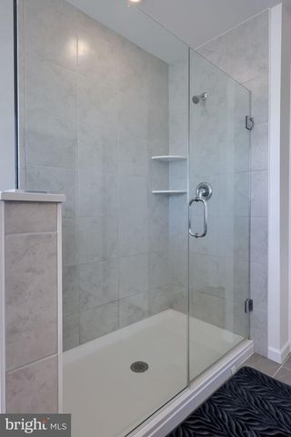 1111 GROFF LN, Lancaster, PA 17601