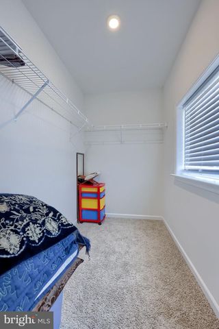 1111 GROFF LN, Lancaster, PA 17601