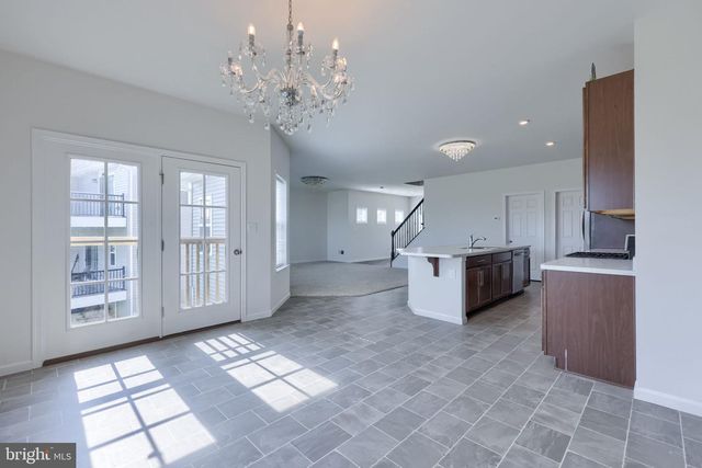 1111 GROFF LN, Lancaster, PA 17601