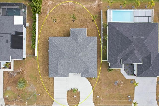 1029 NE 13th PL, Cape Coral, FL 33909