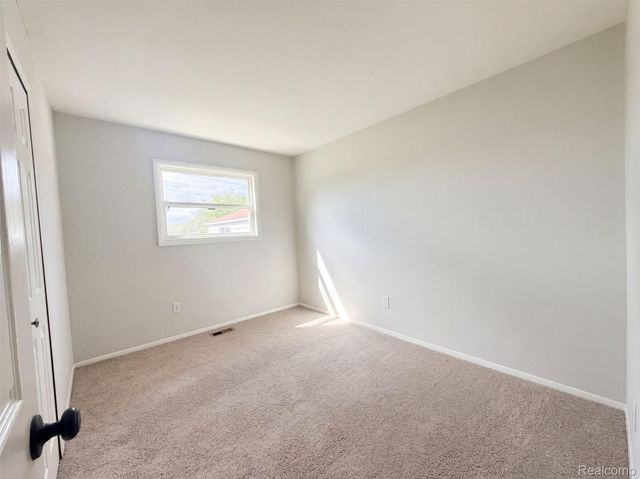 10820 Jackson Street, Van Buren Charter Township, MI 48111
