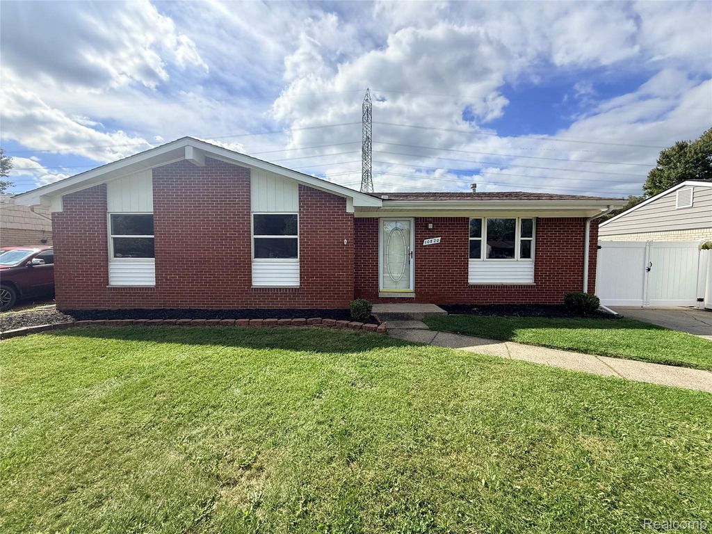 10820 Jackson Street, Van Buren Charter Township, MI 48111