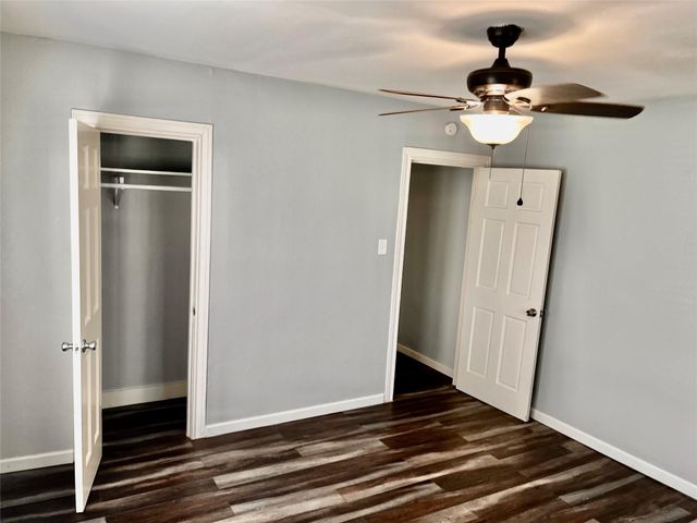 106 N Eastwood Street, Houston, TX 77011