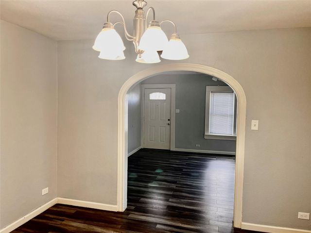 106 N Eastwood Street, Houston, TX 77011