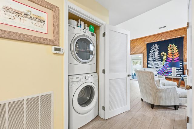 404 29th Ave. N, North Myrtle Beach, SC 29582