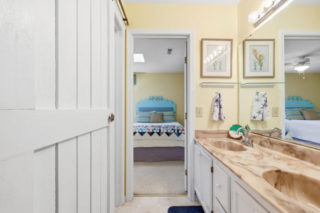 404 29th Ave. N, North Myrtle Beach, SC 29582