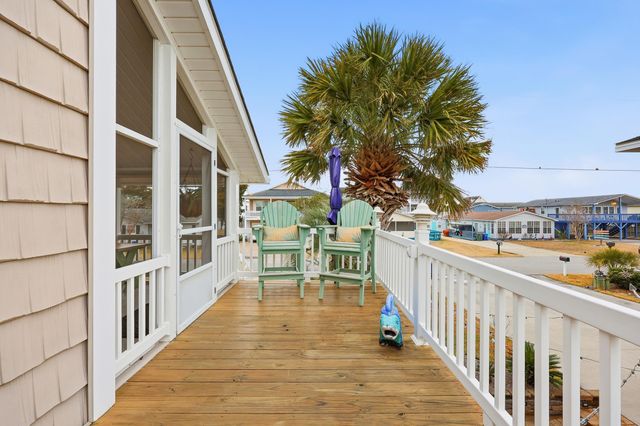 404 29th Ave. N, North Myrtle Beach, SC 29582