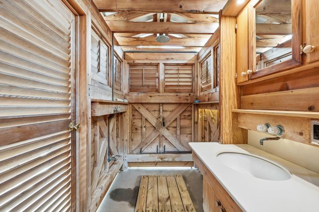 404 29th Ave. N, North Myrtle Beach, SC 29582