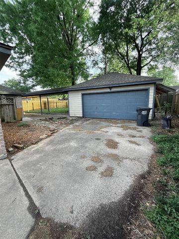 17719 Windy Point Drive, Spring, TX 77379