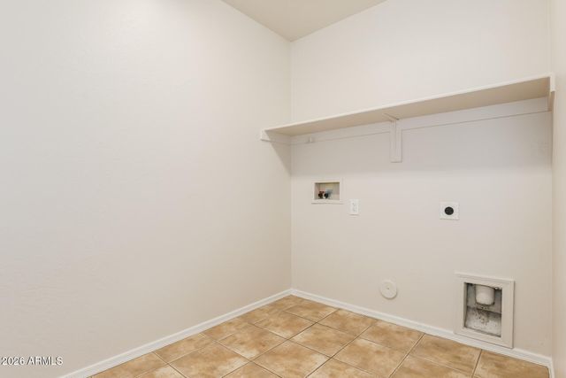 8612 W MOHAVE Street, Tolleson, AZ 85353