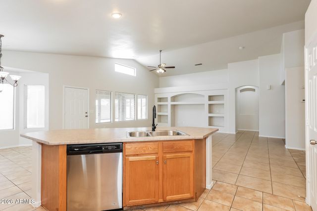 8612 W MOHAVE Street, Tolleson, AZ 85353