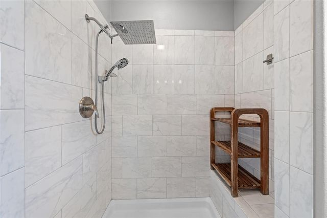 1315 PINE ISLAND DR N, St Cloud, FL 34771