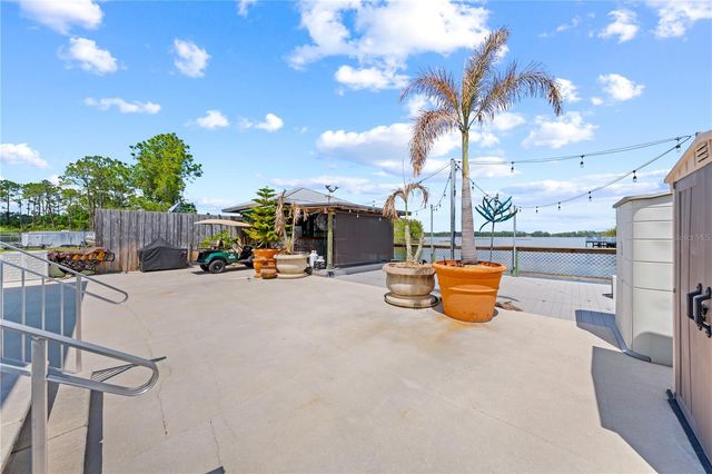 1315 PINE ISLAND DR N, St Cloud, FL 34771