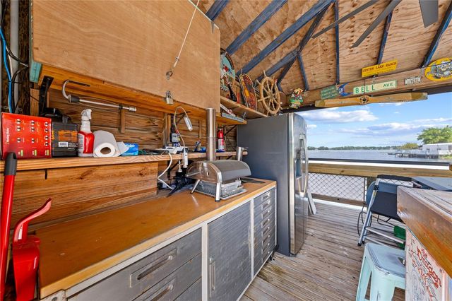 1315 PINE ISLAND DR N, St Cloud, FL 34771