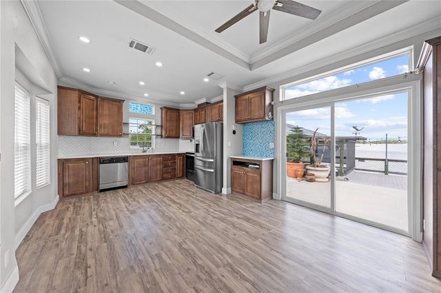 1315 PINE ISLAND DR N, St Cloud, FL 34771