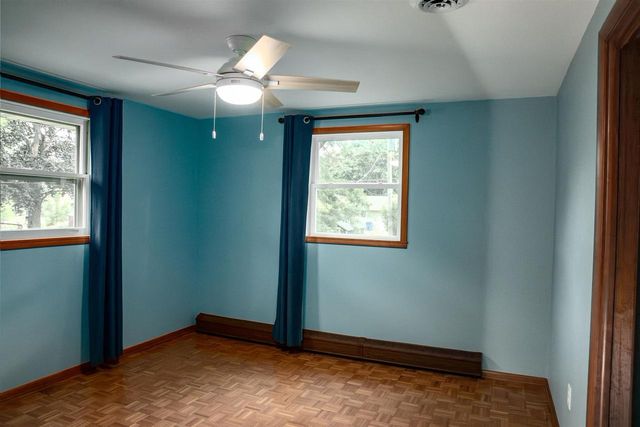 1255 APRIL LANE, Green Bay, WI 54304