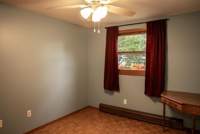 1255 APRIL LANE, Green Bay, WI 54304