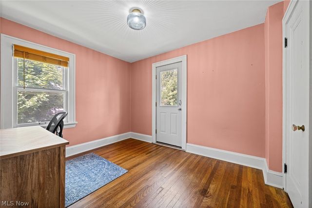 3363 E Scarborough Road, Cleveland Heights, OH 44118